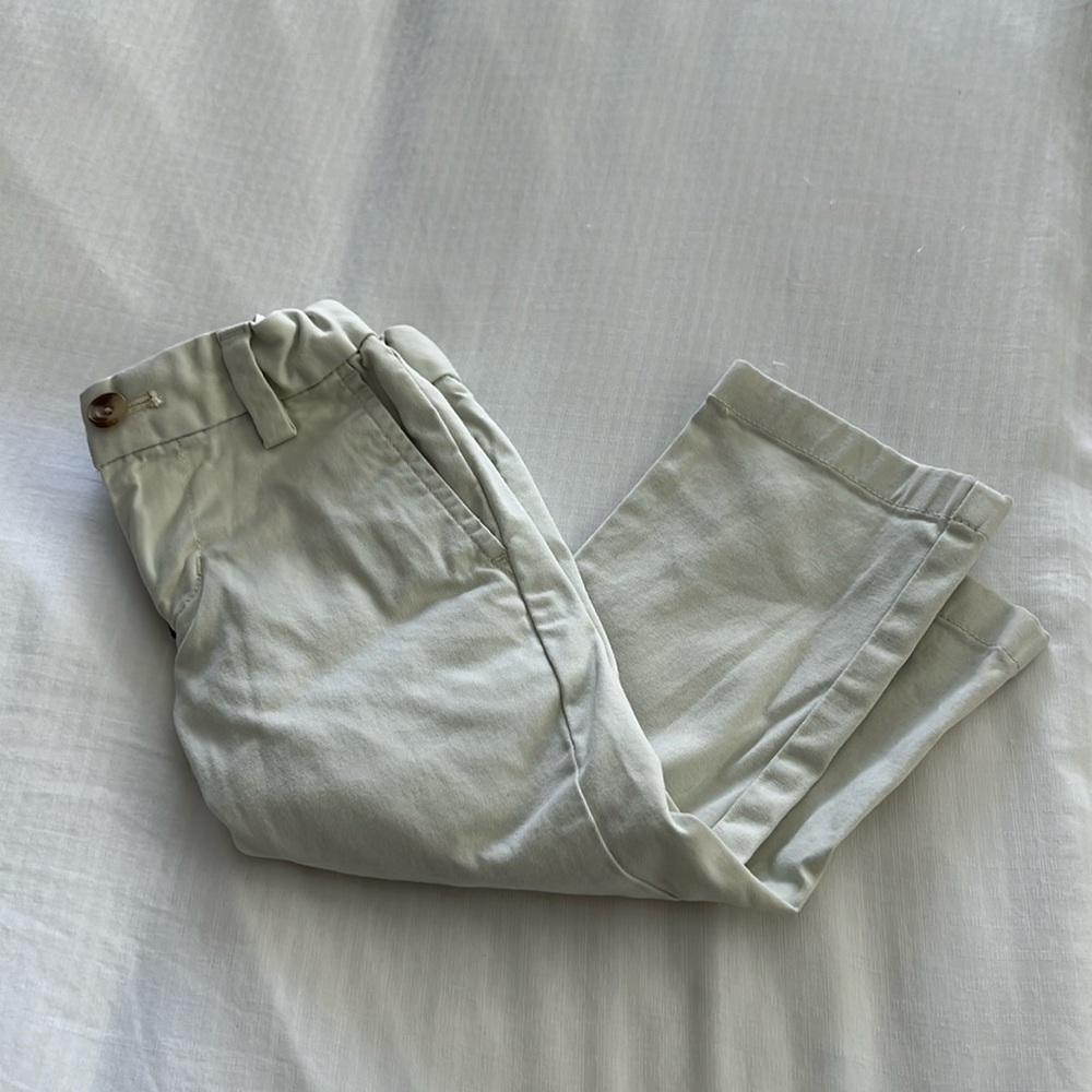 Vineyard Vines 2T khaki pants